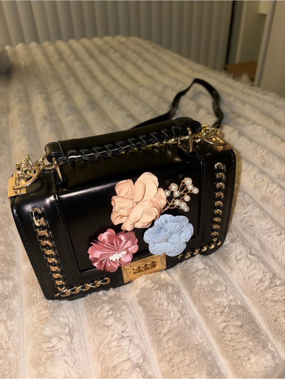 Black Floral-Appliqué Chain Crossbody Bag with Gold Hardware - Picture 3 of 11